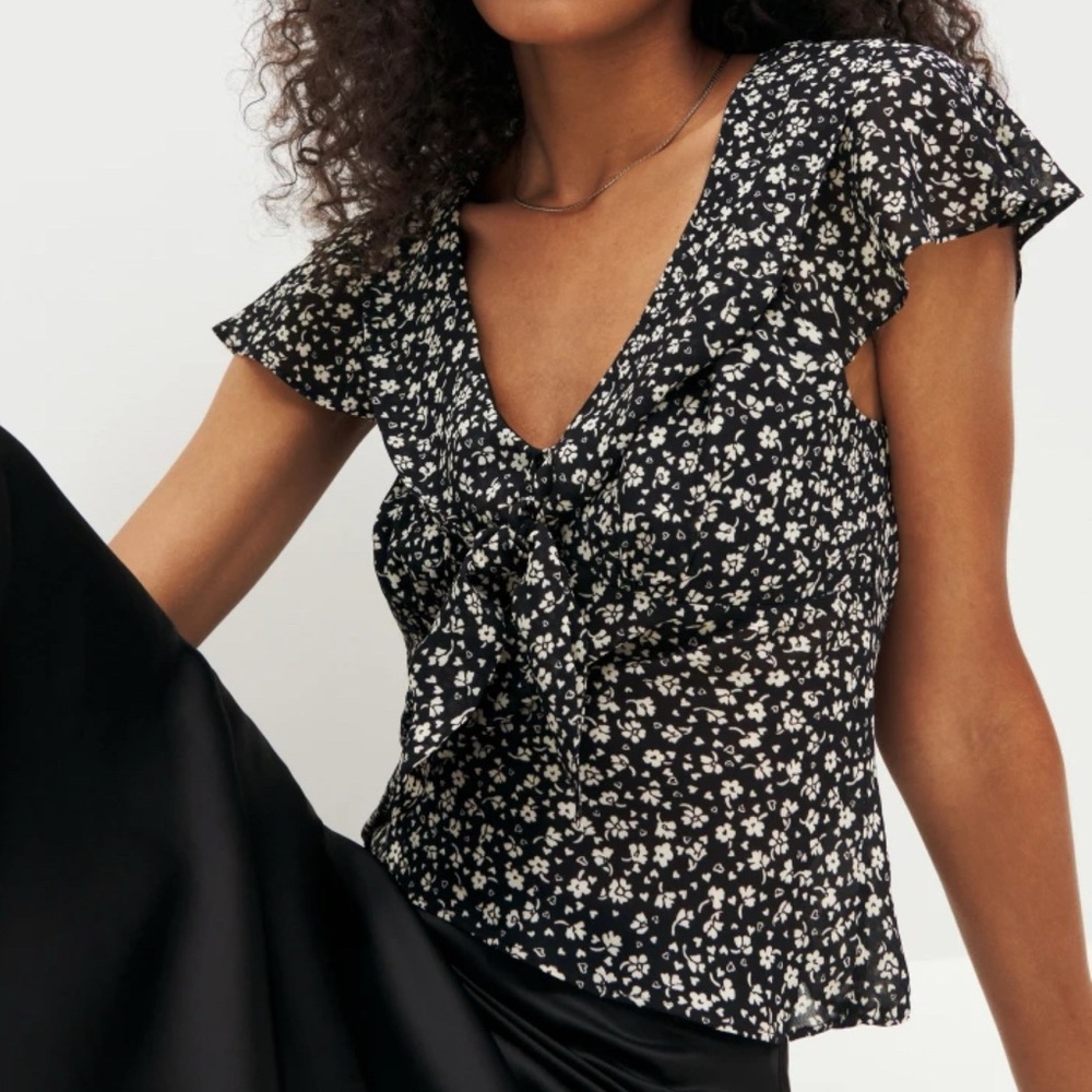 Reformation Britta Black & White Floral Tie-Front Cap Sleeve Blouse Top Medium